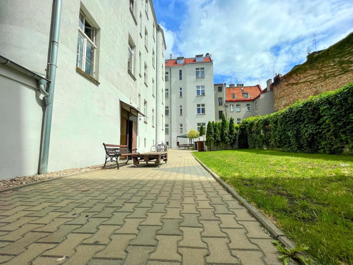 Attic Studio Jezyce Poznań Eksteriør bilde